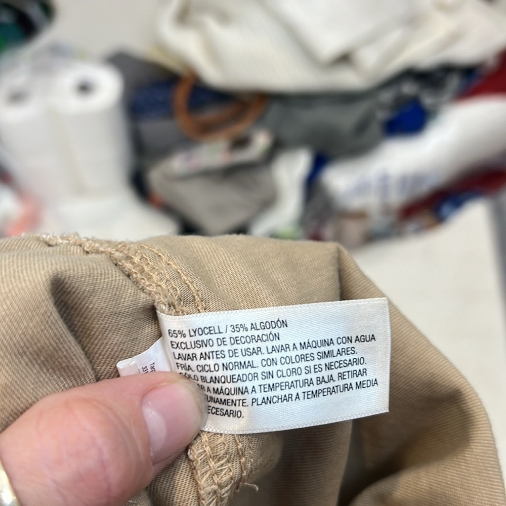 Wild Fable Light Brown Cargo Pants size small. - Picture 10 of 12